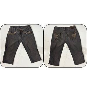 MEK Denim Capri Jeans